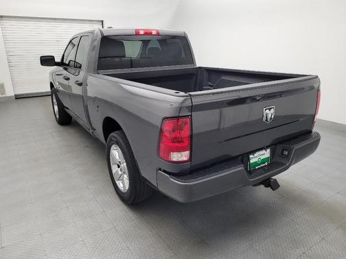 Granite Crystal Metallic Clearcoat 2019 RAM 1500 Express