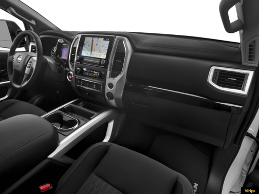 2022 Nissan Titan SV