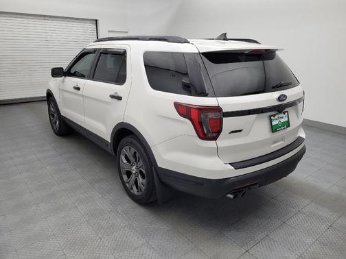 White Platinum Metallic Tri-Coat 2018 Ford Explorer Sport