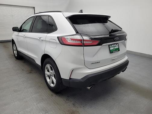 2020 Ford Edge SE