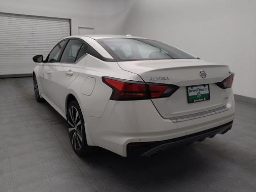 2022 Nissan Altima SR Intelligent AWD