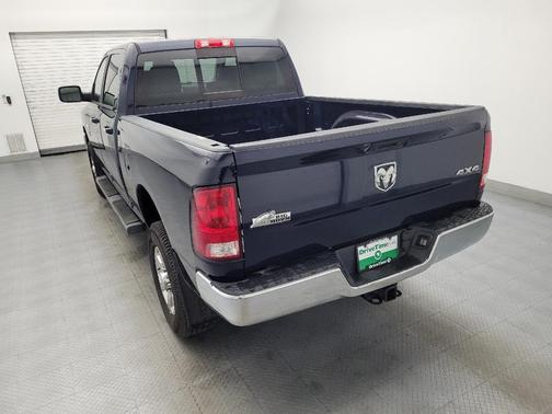 2017 RAM 2500 Big Horn Crew Cab 4x4 6'4' Box