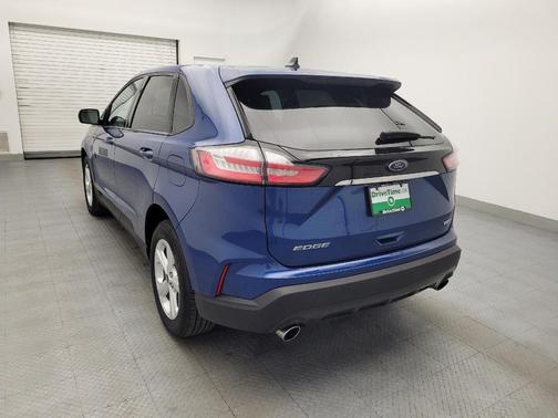 Atlas Blue Metallic 2020 Ford Edge SE
