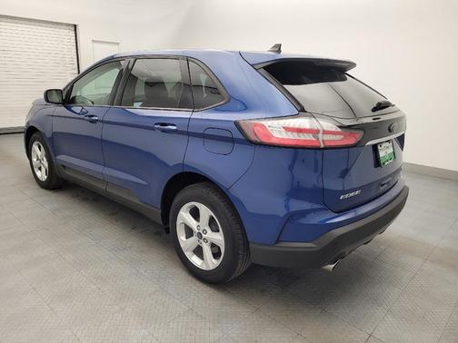 Atlas Blue Metallic 2020 Ford Edge SE