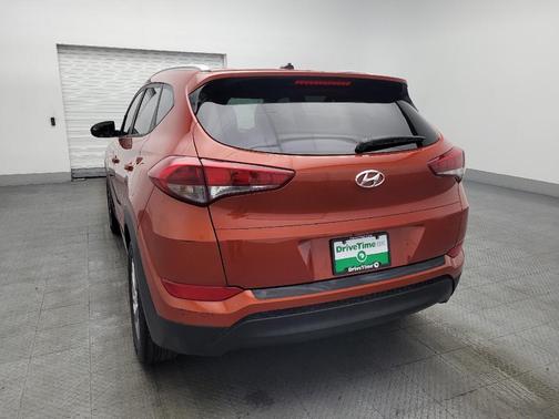 2017 Hyundai TUCSON SE