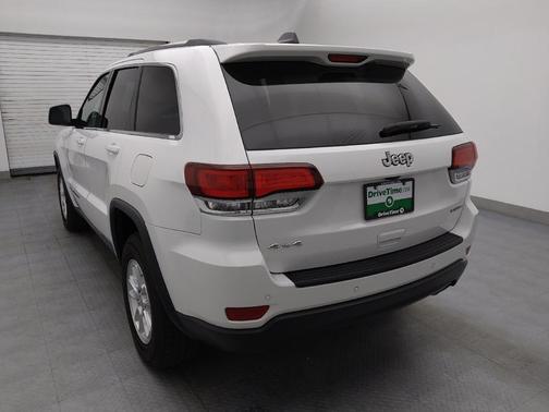 2020 Jeep Grand Cherokee Laredo
