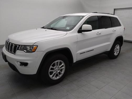 2020 Jeep Grand Cherokee Laredo