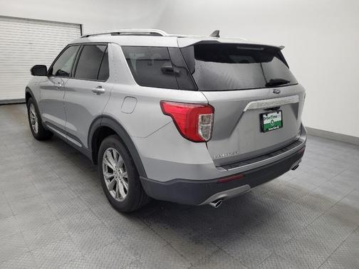 Iconic Silver Metallic 2021 Ford Explorer Limited