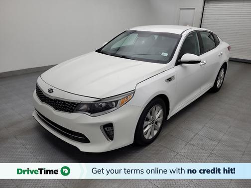 Snow White Pearl 2018 Kia Optima S