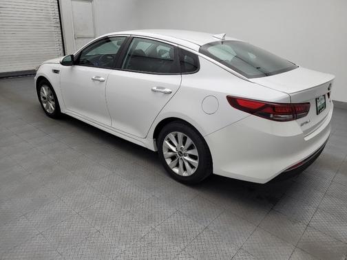 Snow White Pearl 2018 Kia Optima S