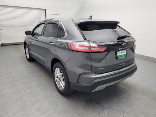 Carbonized Gray Metallic 2022 Ford Edge SEL