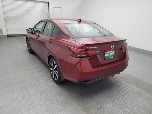 Scarlet Ember Pearl Metallic 2021 Nissan Versa 1.6 S