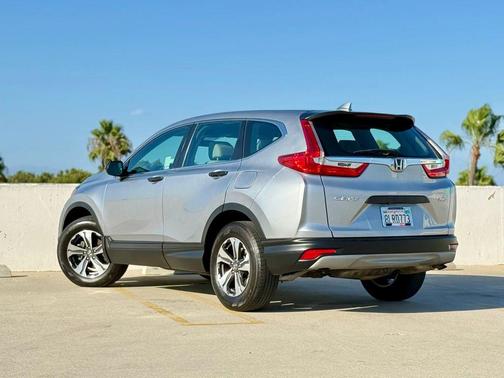 Lunar Silver Metallic 2019 Honda CR-V LX