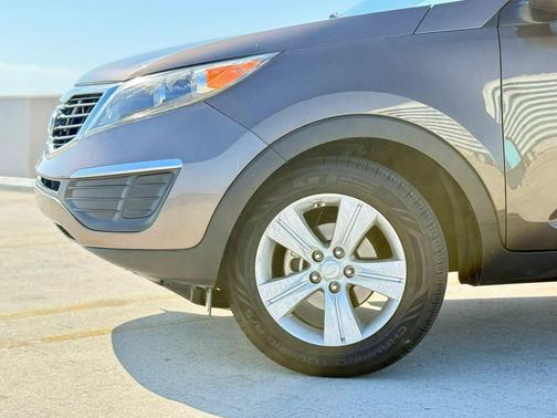 Brown 2011 Kia Sportage LX