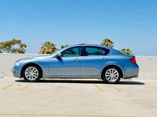 Blue 2007 INFINITI G35 G35 Journey Sedan 4D