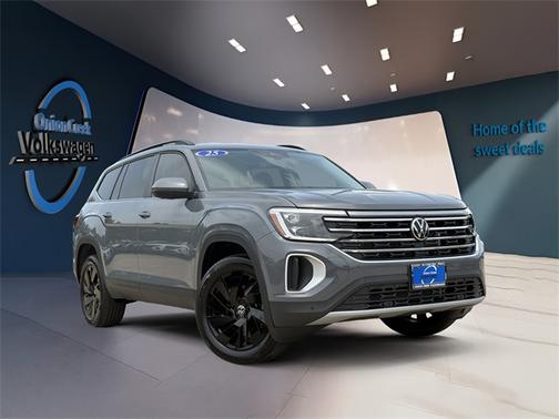 2025 Volkswagen Atlas 2.0T SE w/ Technology