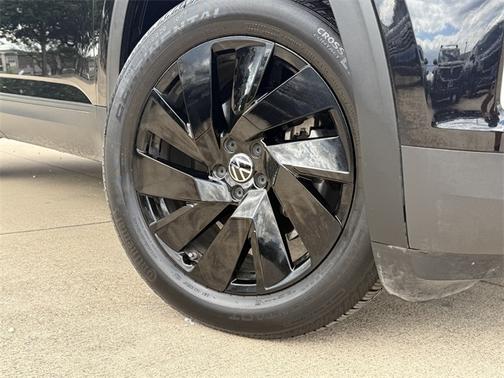 2024 Volkswagen Atlas 2.0T SE w/ Technology