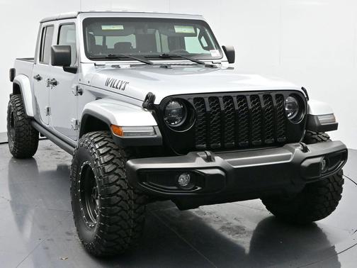 2023 Jeep Gladiator Willys 4x4