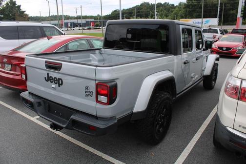 2023 Jeep Gladiator Willys 4x4