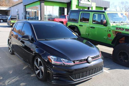 2019 Volkswagen Golf GTI 2.0T S 4-Door