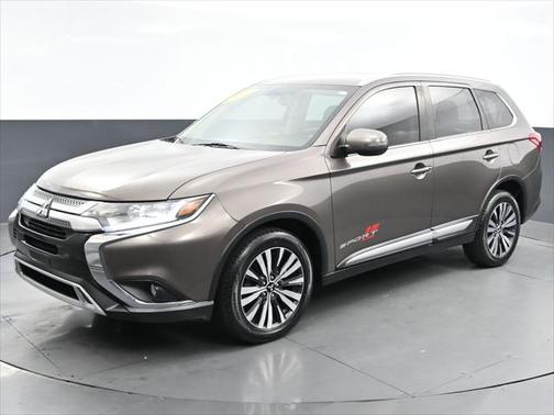 2019 Mitsubishi Outlander SE