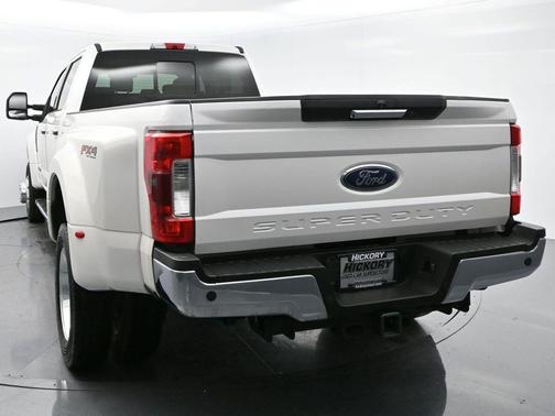 2017 Ford F-450 Lariat