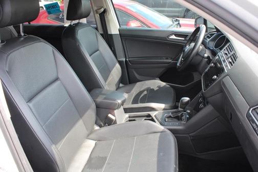 2018 Volkswagen Tiguan 2.0T SE