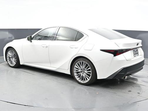 2023 Lexus IS 300 Base