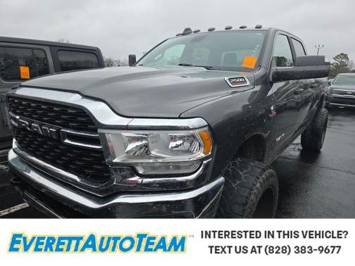 2022 RAM 2500 Big Horn Crew Cab 4x4 6'4' Box