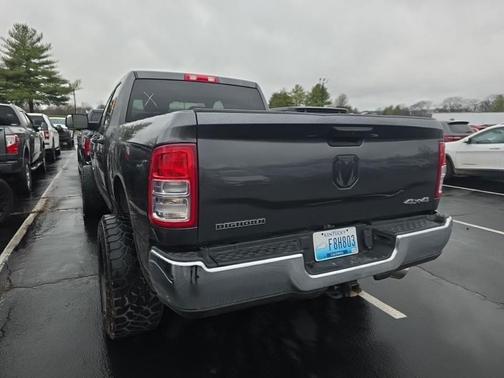 2022 RAM 2500 Big Horn Crew Cab 4x4 6'4' Box