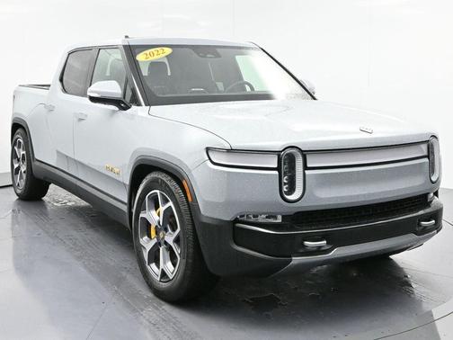 2022 Rivian R1T Adventure