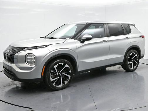 2022 Mitsubishi Outlander ES 2.5 2WD