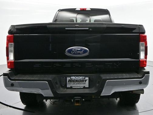 2017 Ford F-350 Lariat