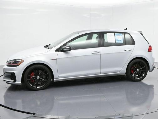 2021 Volkswagen Golf GTI 2.0T SE DSG