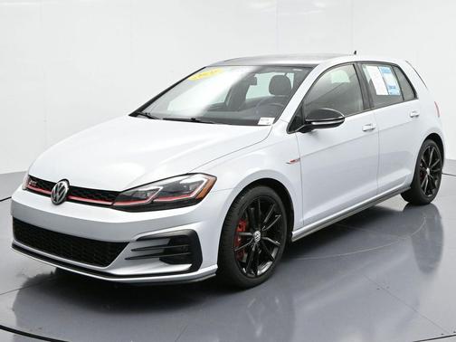 2021 Volkswagen Golf GTI 2.0T SE DSG