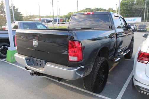 2018 RAM 2500 Tradesman Crew Cab 4x4 6'4' Box