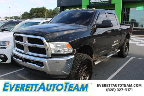 2018 RAM 2500 Tradesman Crew Cab 4x4 6'4' Box