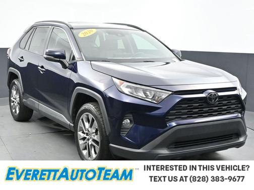 2020 Toyota RAV4 XLE Premium