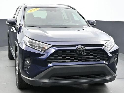 2020 Toyota RAV4 XLE Premium