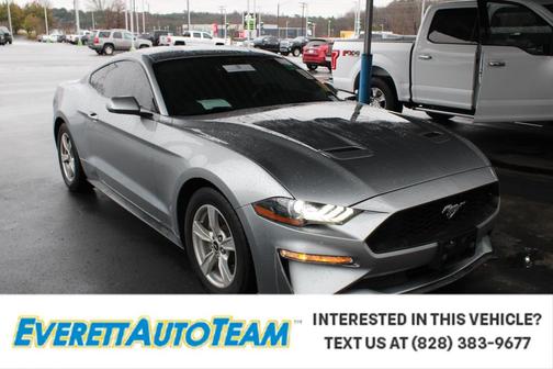 2021 Ford Mustang EcoBoost