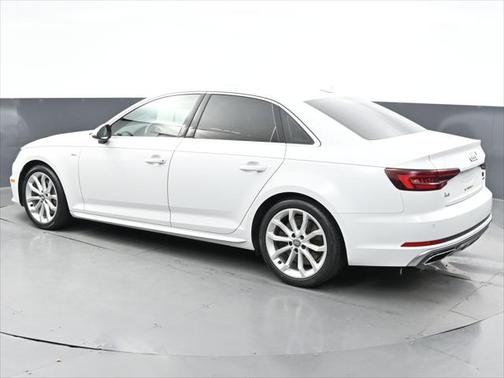 2019 Audi A4 45 Premium