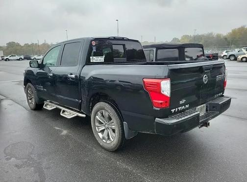 2019 Nissan Titan SV