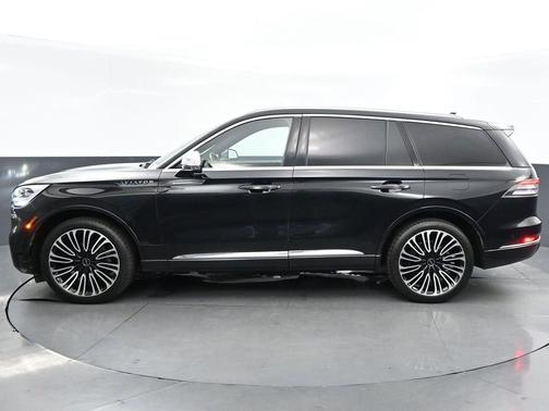 2022 Lincoln Aviator Black Label AWD