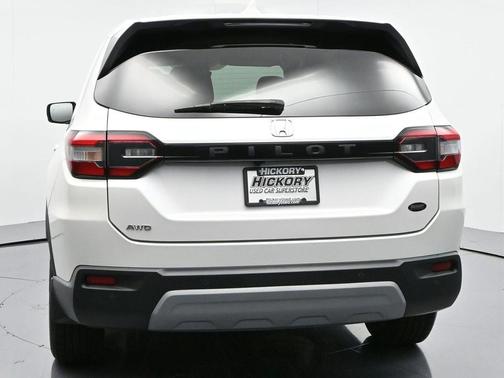 2023 Honda Pilot AWD EX-L 7 Passenger