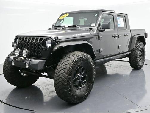 2021 Jeep Gladiator Willys 4x4