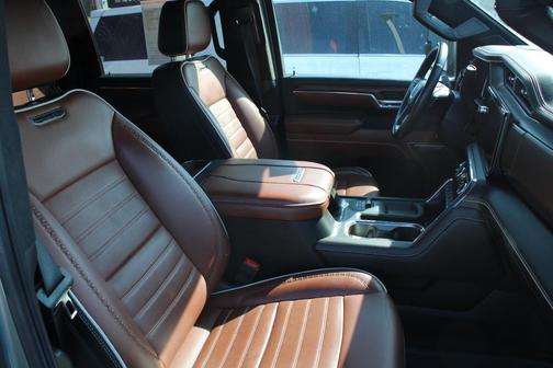 2024 GMC Sierra 2500 Denali Ultimate