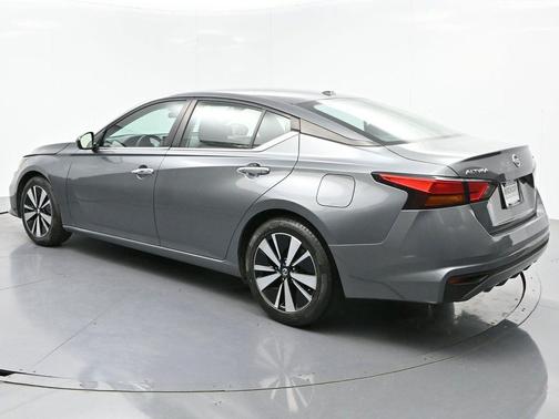 Gun Metallic 2022 Nissan Altima 2.5 SV