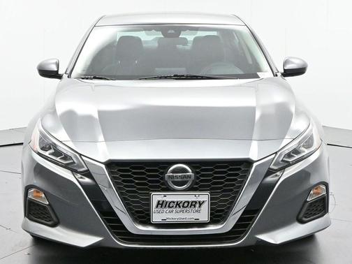 Gun Metallic 2022 Nissan Altima 2.5 SV