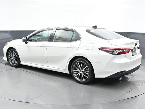 2023 Toyota Camry XLE