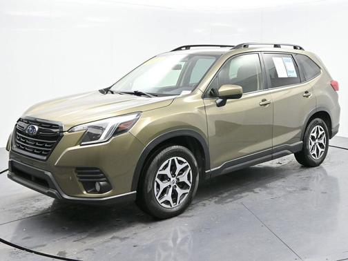2022 Subaru Forester Premium
